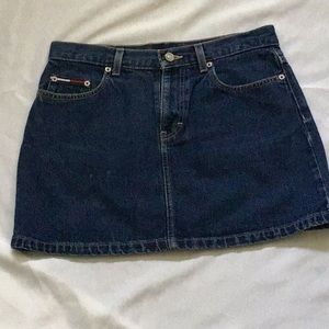 Tommy Jeans Vintage - Size 5 - Jean Skirt